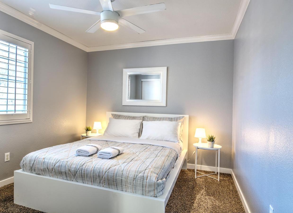 Vegas Vacation Villa ลาสเวกัส ภายนอก รูปภาพ